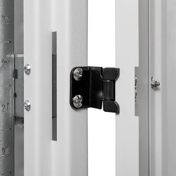 Шкаф напольный 19" TERACOM PRO 18U 600х800 мм двери стеклянная с замком-ручкой и металлическая серый