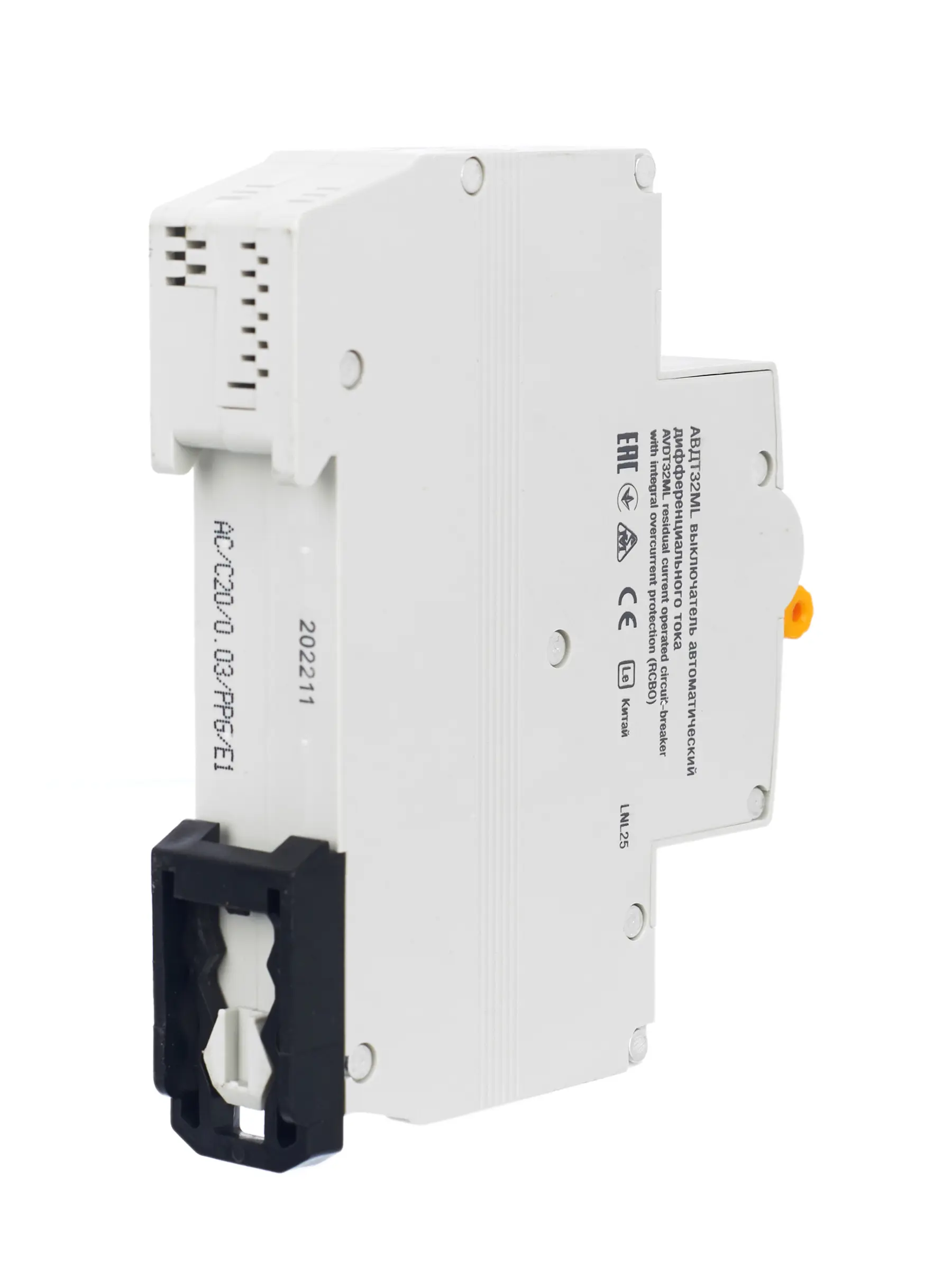 Выключатель автоматический дифференциального тока АВДТ32МL C20 30мА KARAT IEK